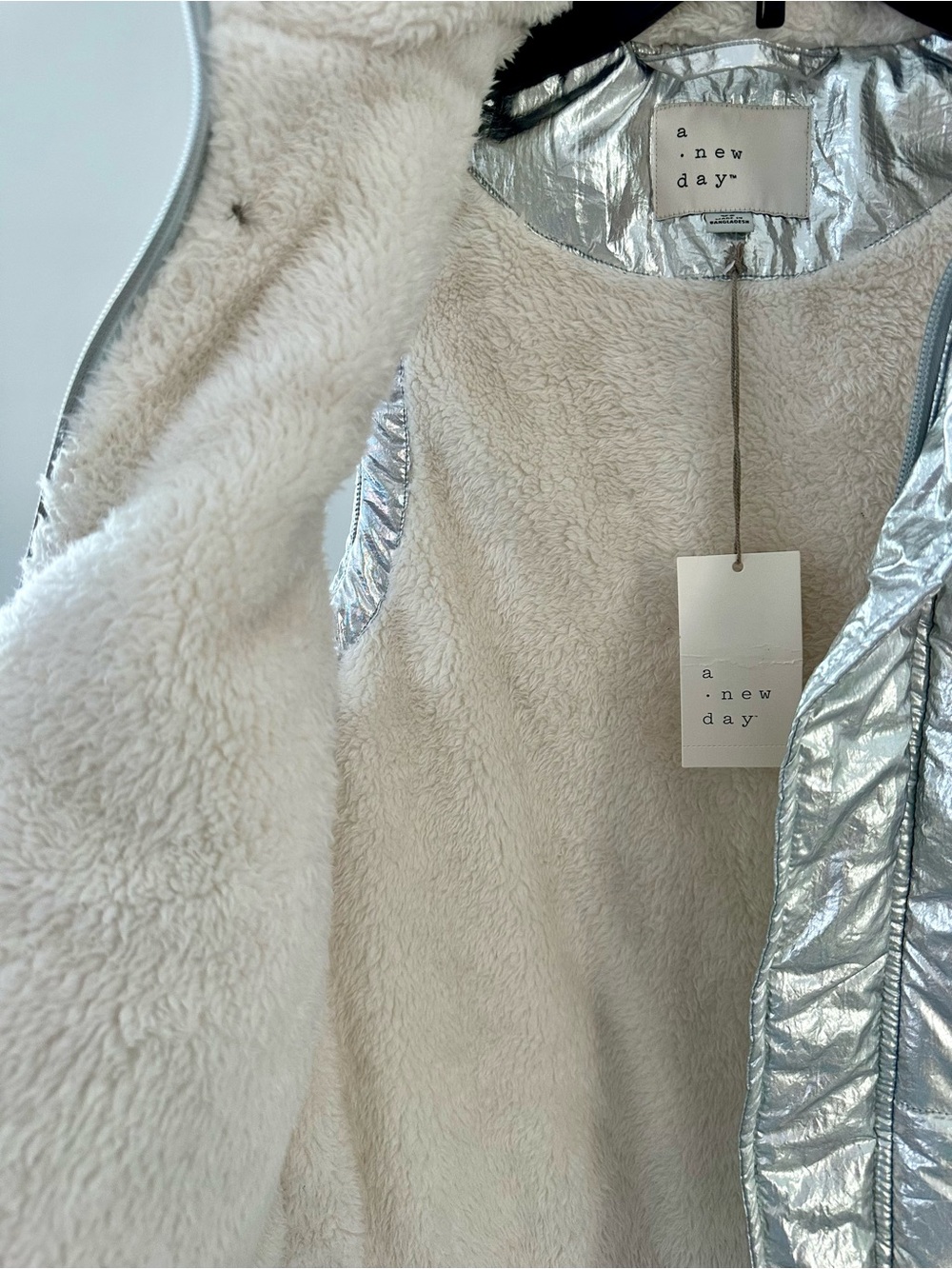 a new day Silver Metallic Fur Lined Zipper Puffer Vest - Picture 4 of 7